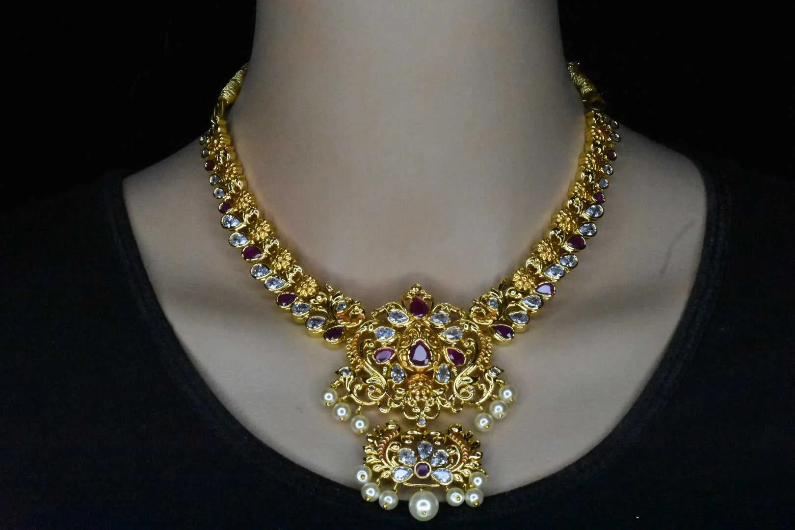 Antique gold Nakshi Necklace set