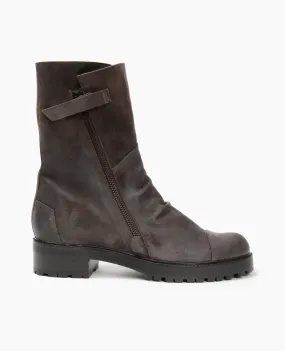 Buckles Boot