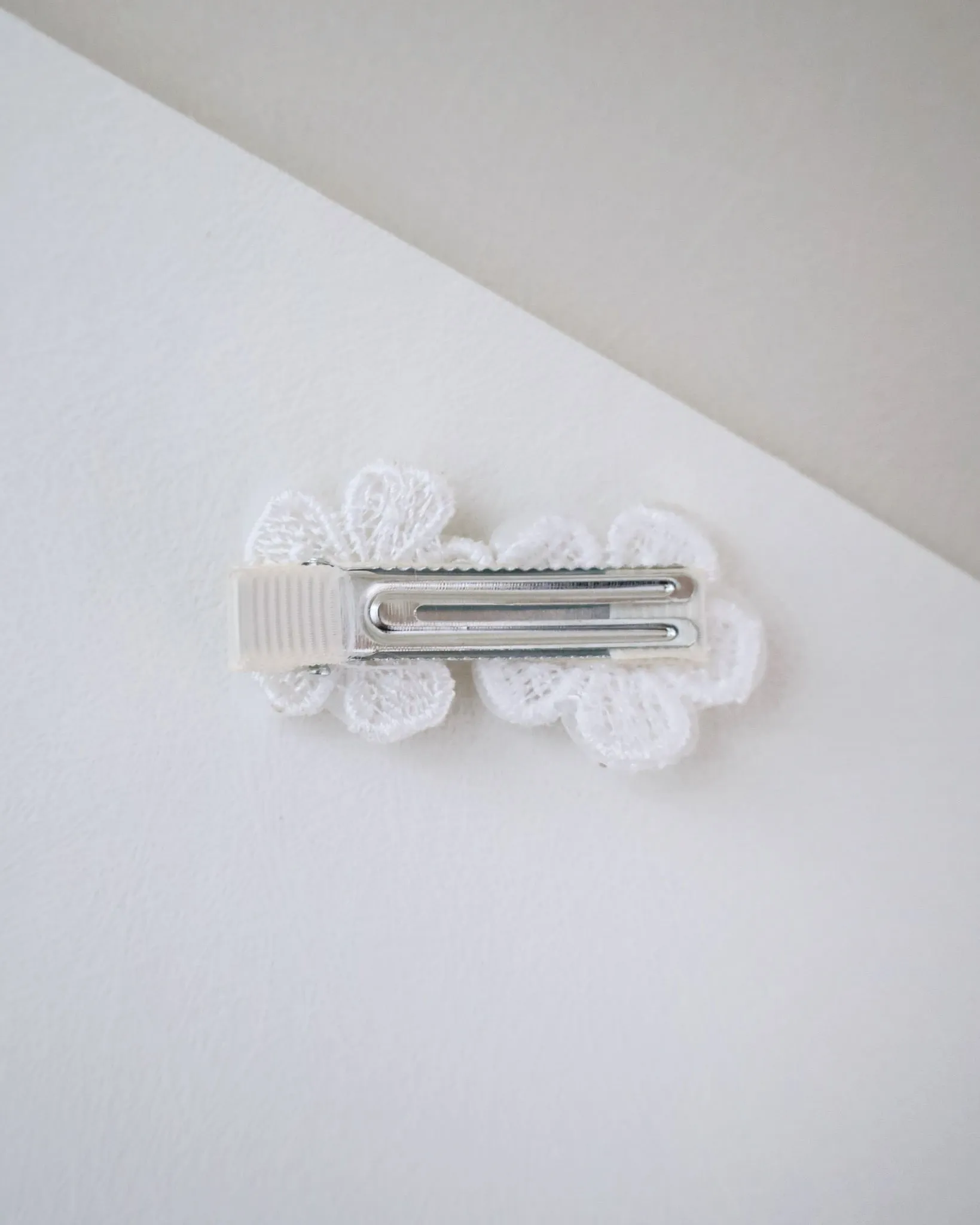 Chassia Flower Hair Clip