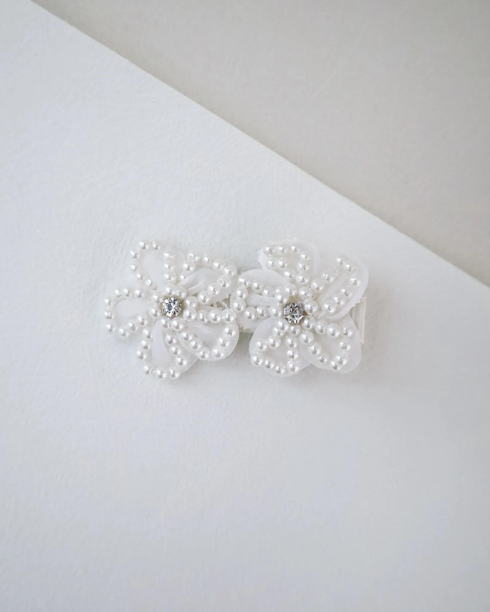 Chassia Flower Hair Clip