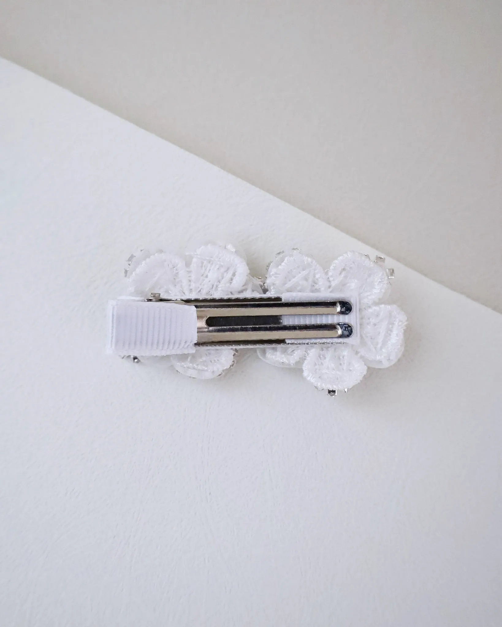 Chassia Flower Hair Clip