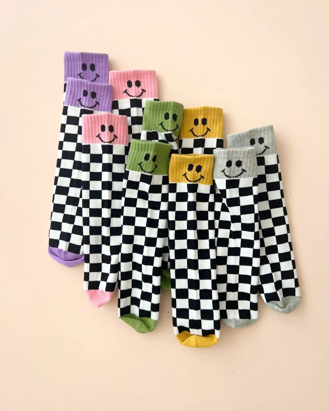 Checkered Smiley Socks | Gray