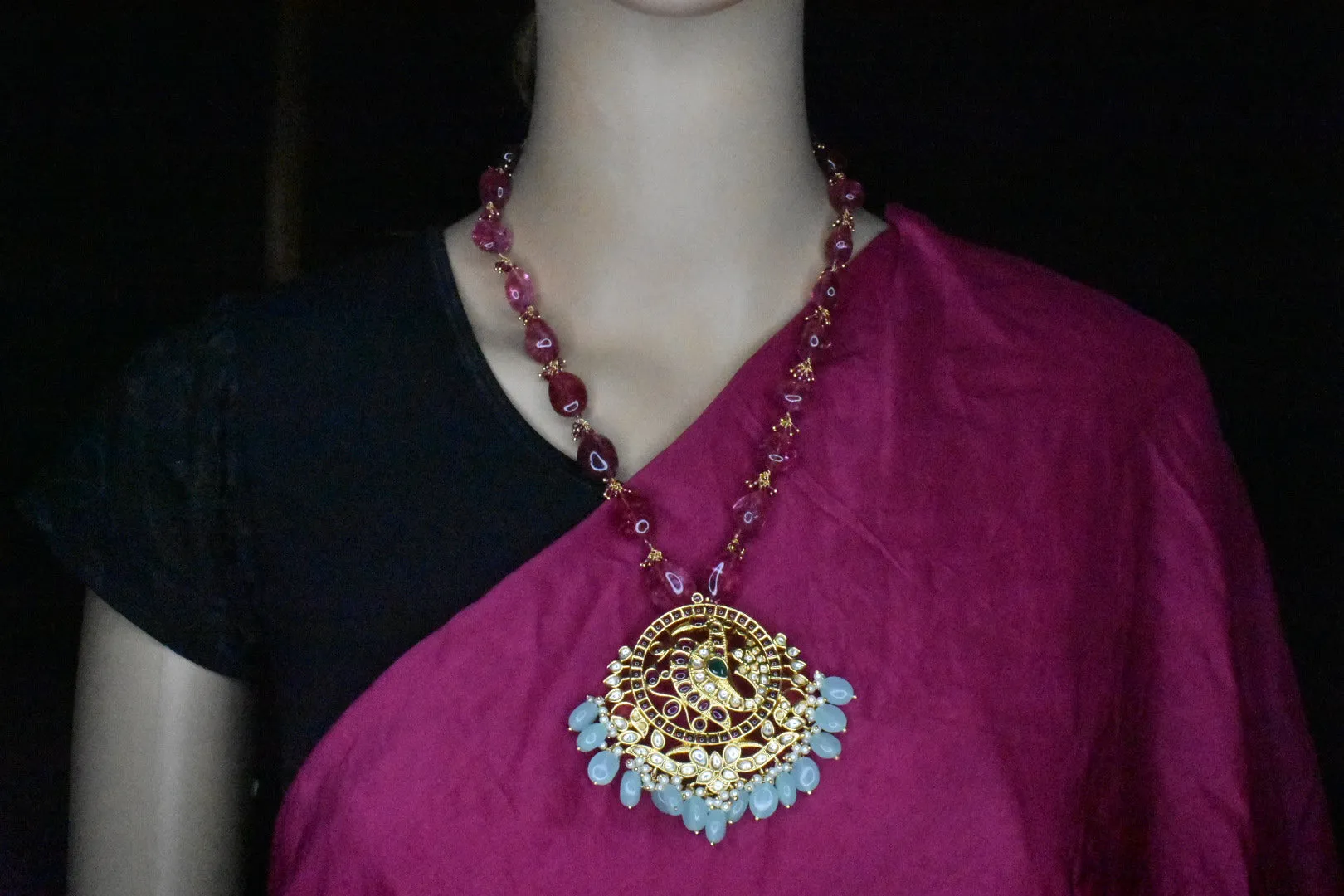 Kempu Embellished Pendent With Ruby Necklace