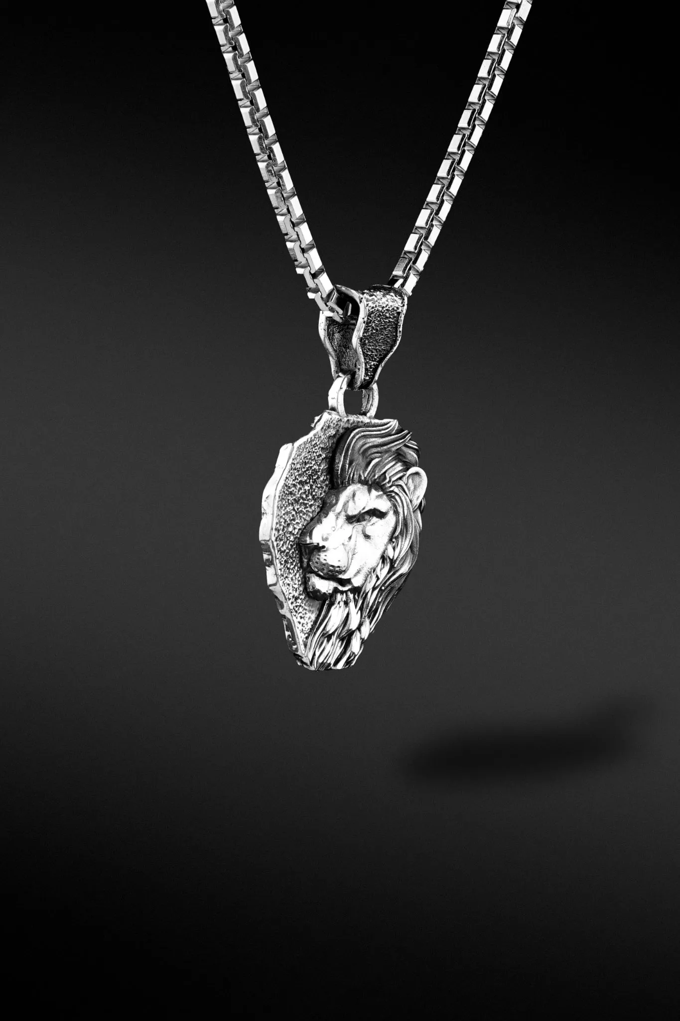 Leo Pendant