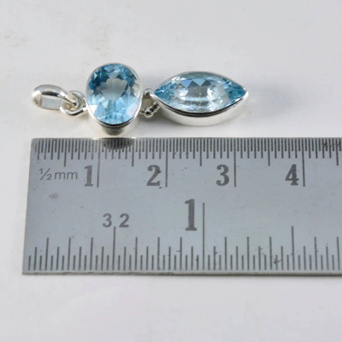 Riyo Exquisite Gems Multi Faceted Blue Blue Topaz Solid Silver Pendant Gift For Good Friday