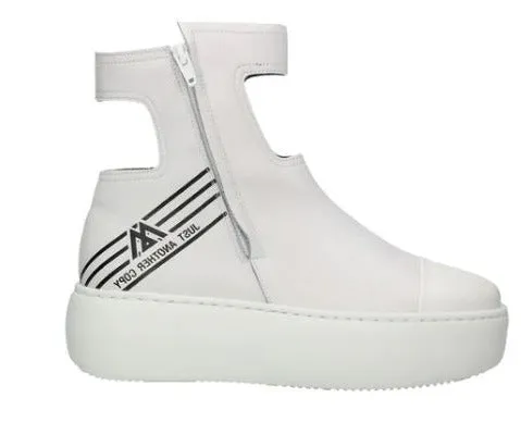 SNEAKERS ALTA IN PELLE